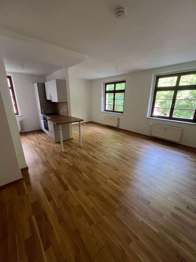 Wohnung zum Mieten in Chemnitz 330 € 56.9 m²