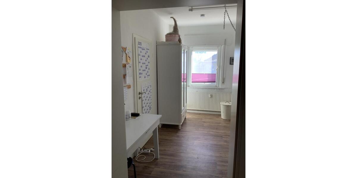 Erdgeschoßwohnung Wedemark - 4 Zimmer, 130 m&sup2;, 265.000&euro; | Angebot:26894337