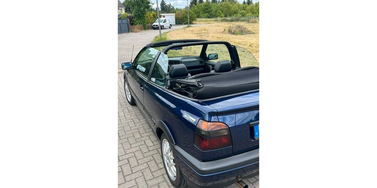 VW Golf 156.000 km 3.000 &euro; Mittenwalde 15749