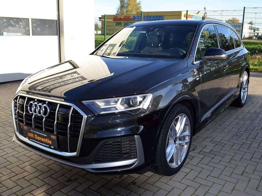 Audi Q7 61.000 km 54.950 € Berlin 12681