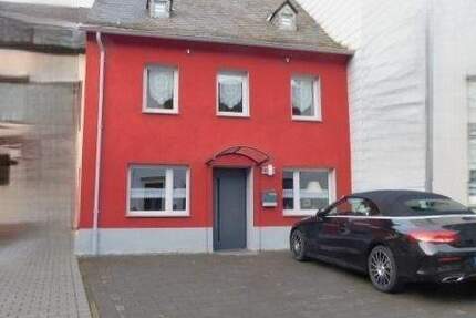 Haus Trier Biewer - 3 Zimmer, 157 m&sup2;, 275.000&euro; | Angebot:25684700