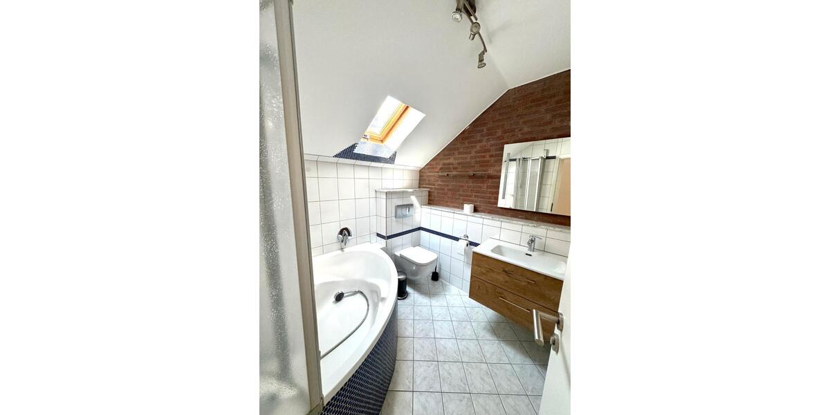 Reihenhaus Aachen Aachen-Mitte - 3 Zimmer, 75 m&sup2;, 195.000&euro; | Angebot:26022336