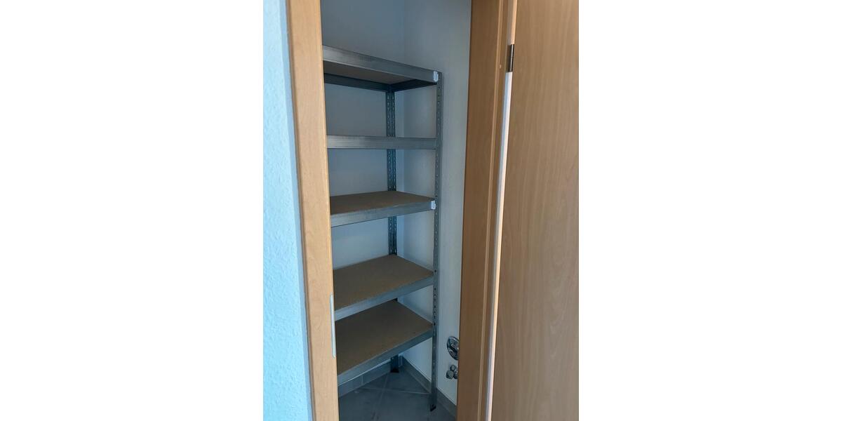 Etagenwohnung Treuen - 4 Zimmer, 79 m&sup2;, 622&euro; | Angebot:24572745
