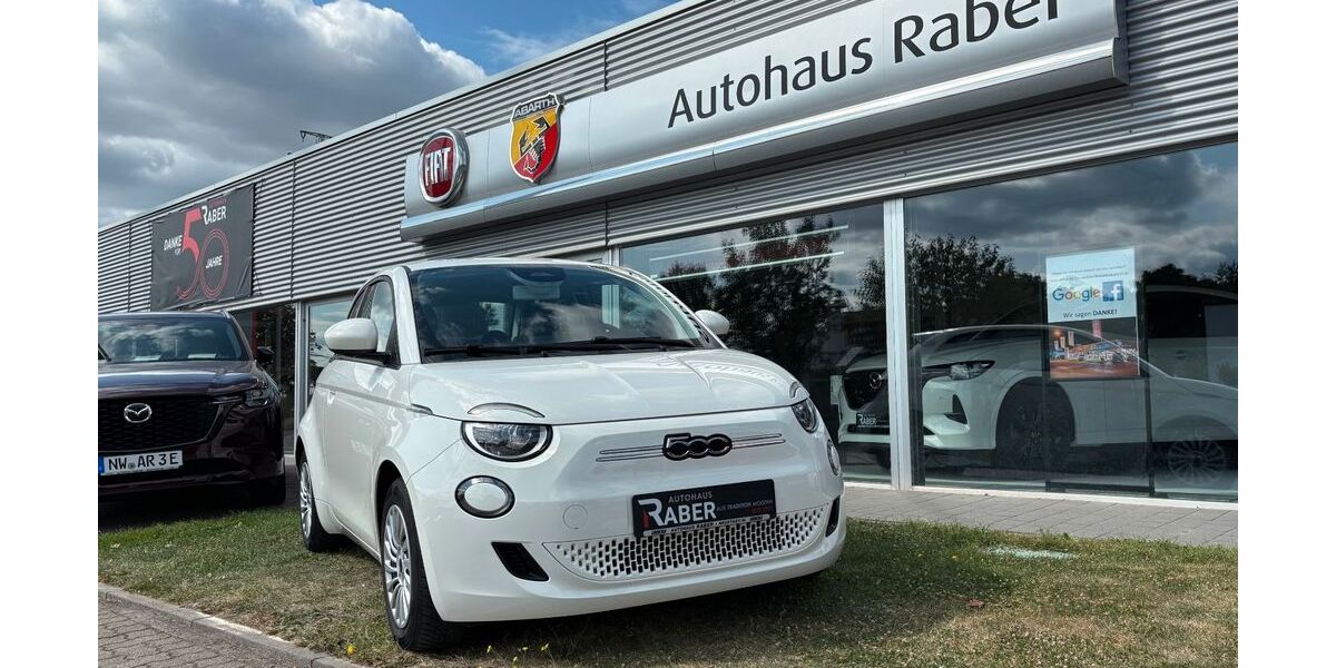 Fiat 500e 7.942 km 21.590 € Neustadt 67433
