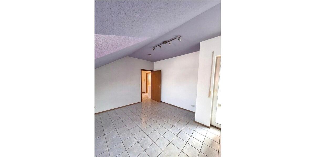 Dachgeschoßwohnung Wertheim - 2 Zimmer, 68 m&sup2;, 185.000&euro; | Angebot:26253252