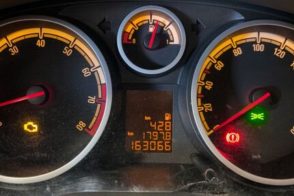 Opel Corsa 163.000 km 2.199 &euro; Reute 79276