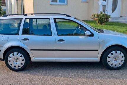 VW Golf 70.000 km 4.300 € Flein 74223