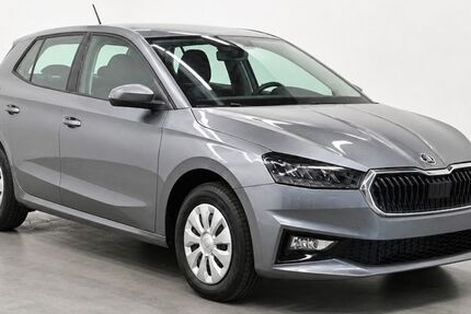 Skoda Fabia 11.890 km 16.390 &euro; Tätendorf 29576
