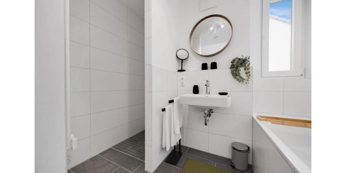Maisonettenwohnung Wesseling - 4 Zimmer, 110 m&sup2;, 1.995&euro; | Angebot:26636727