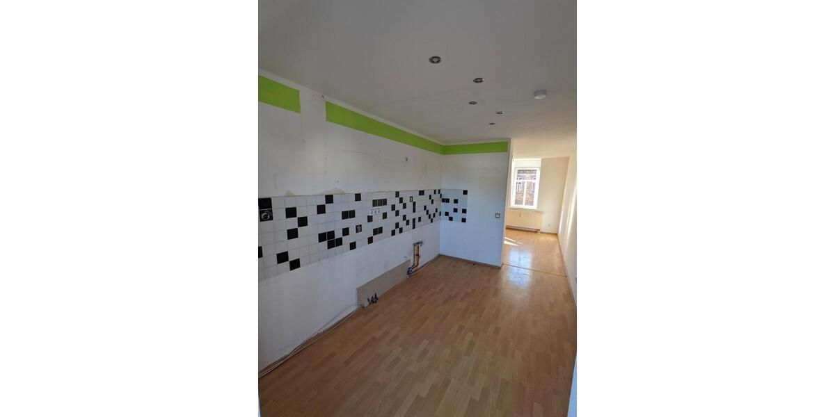Mehrfamilienhaus, Wohnhaus Weißenfels - 8 Zimmer, 230 m&sup2;, 211.000&euro; | Angebot:26971203