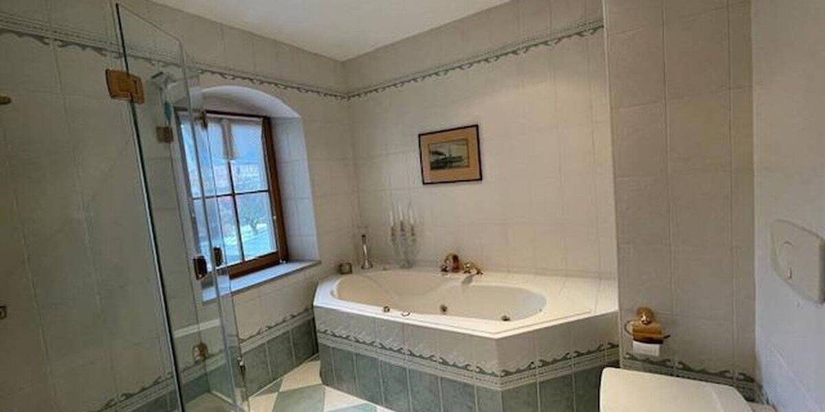 Mehrfamilienhaus, Wohnhaus Burgstädt - 1 Zimmer, 230 m&sup2;, 255.000&euro; | Angebot:25957478