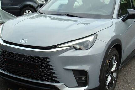 Lexus LBX