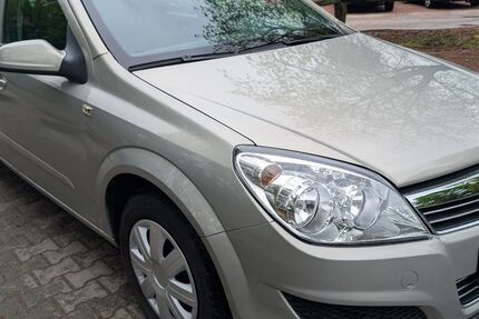 Opel Astra 89.875 km 5.990 &euro; Großbeeren 14979