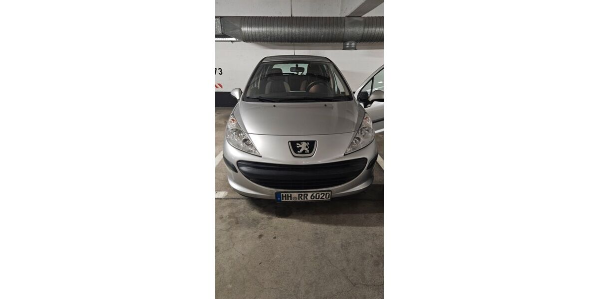 Peugeot 207 49.000 km 3.500 &euro; Hamburg 22767