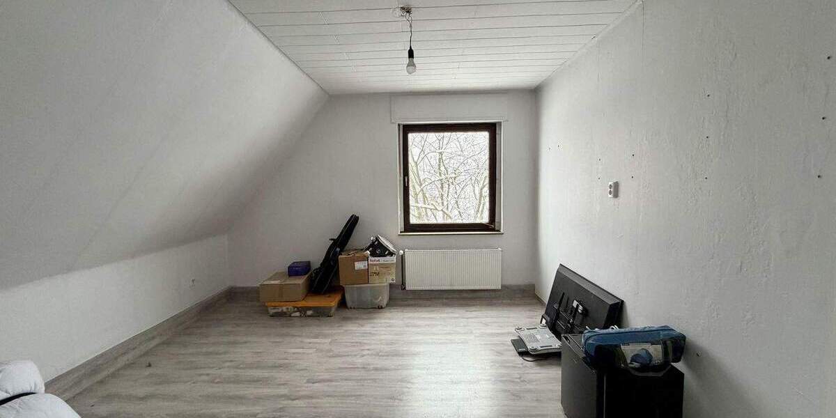 Mehrfamilienhaus, Wohnhaus Kirchlengern Südlengern - 8 Zimmer, 186 m&sup2;, 269.000&euro; | Angebot:25399308