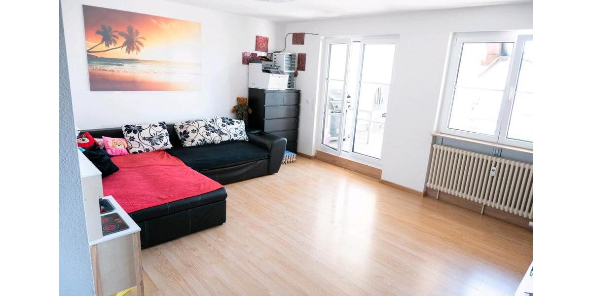 Dachgeschoßwohnung Holzgerlingen - 3.5 Zimmer, 80 m&sup2;, 320.000&euro; | Angebot:26701462