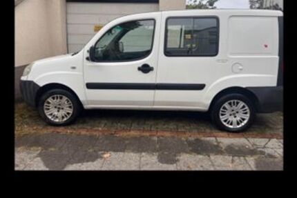 Fiat Doblo 208.000 km 3.100 &euro; Duisburg 47166
