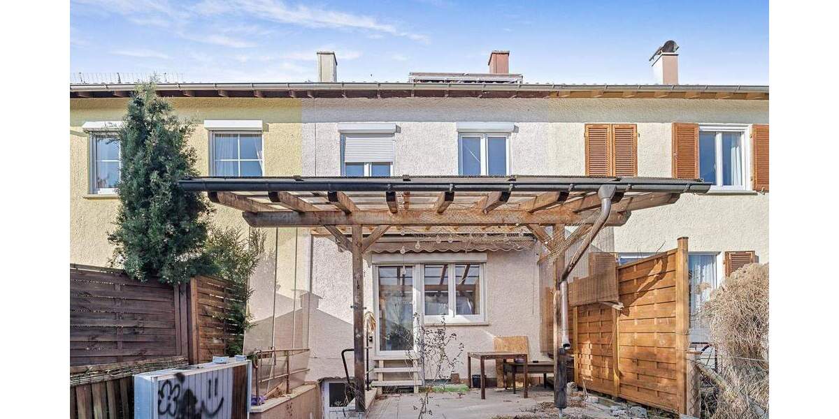 Reihenmittelhaus Reutlingen Storlach - 4 Zimmer, 72 m&sup2;, 300.000&euro; | Angebot:24673318