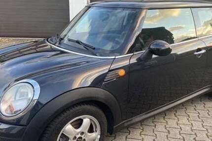 Mini Cooper 135.000 km 2.800 &euro; Burbach Wahlbach 57299