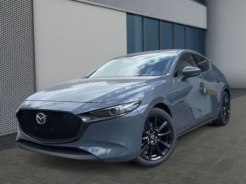 Mazda 3 1.100 km 32.490 € Niedernhausen 65527