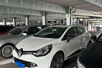 Renault Clio 114.000 km 6.250 &euro; Immenstaad am Bodensee 88090