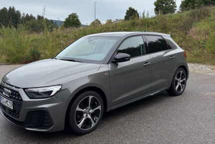 Audi A1 70.000 km 19.000 &euro; Viechtach 94234