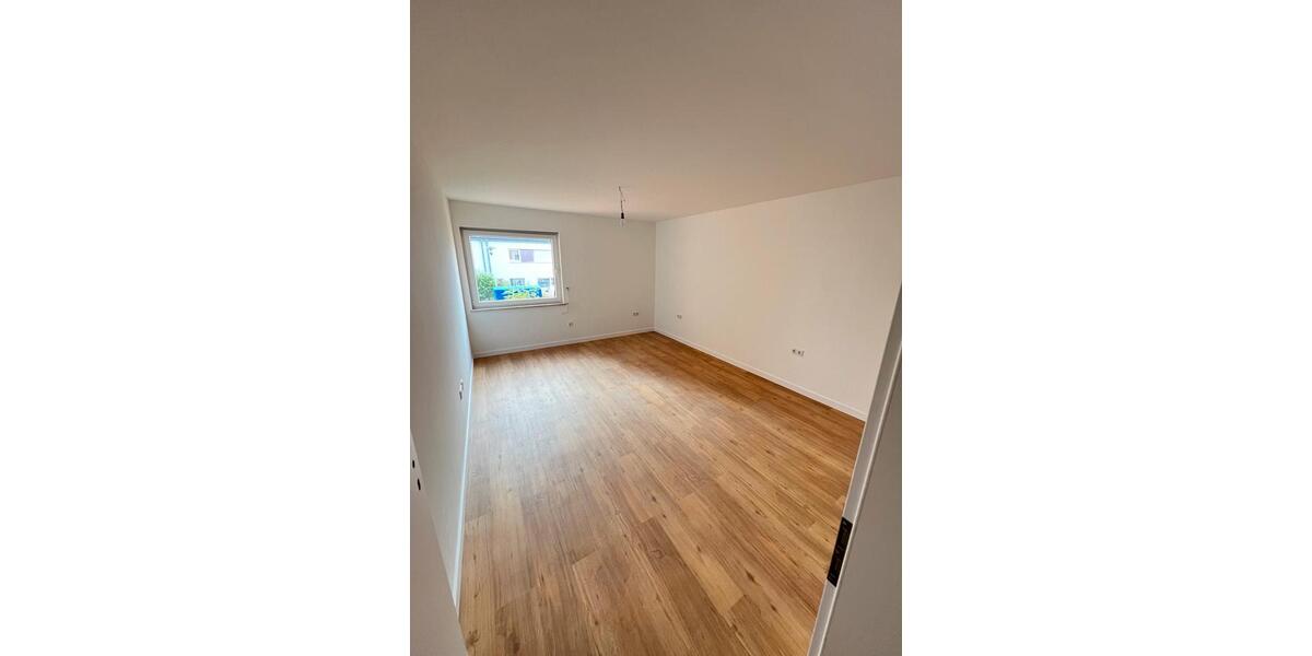 Renovierte 4 Zimmerwohnung in Zirndorf zu vermieten 4 zimmer