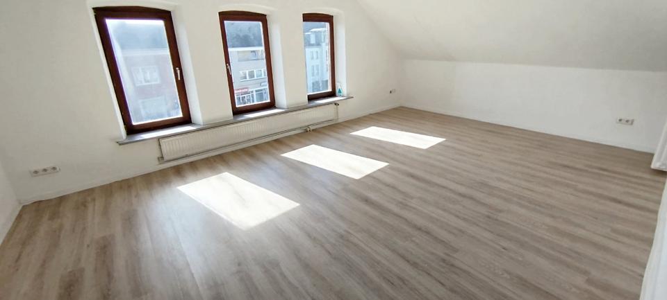 Mehrfamilienhaus, Wohnhaus Bredstedt - 15 Zimmer, 558 m&sup2;, 849.000&euro; | Angebot:27081739