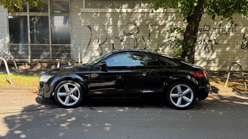Audi TT 196.150 km 8.200 € Köln 50668