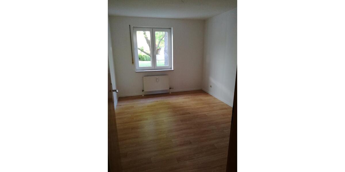 Etagenwohnung Bautzen - 4 Zimmer, 89 m&sup2;, 190.000&euro; | Angebot:25948804
