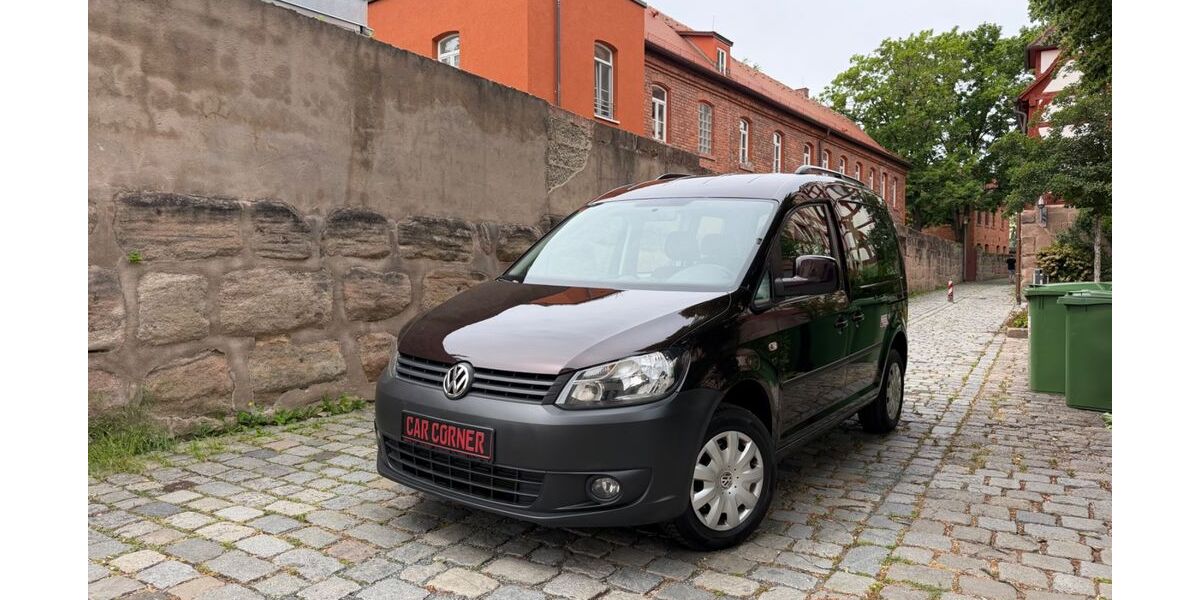 VW Caddy 195.000 km 5.750 &euro; Haag 91126