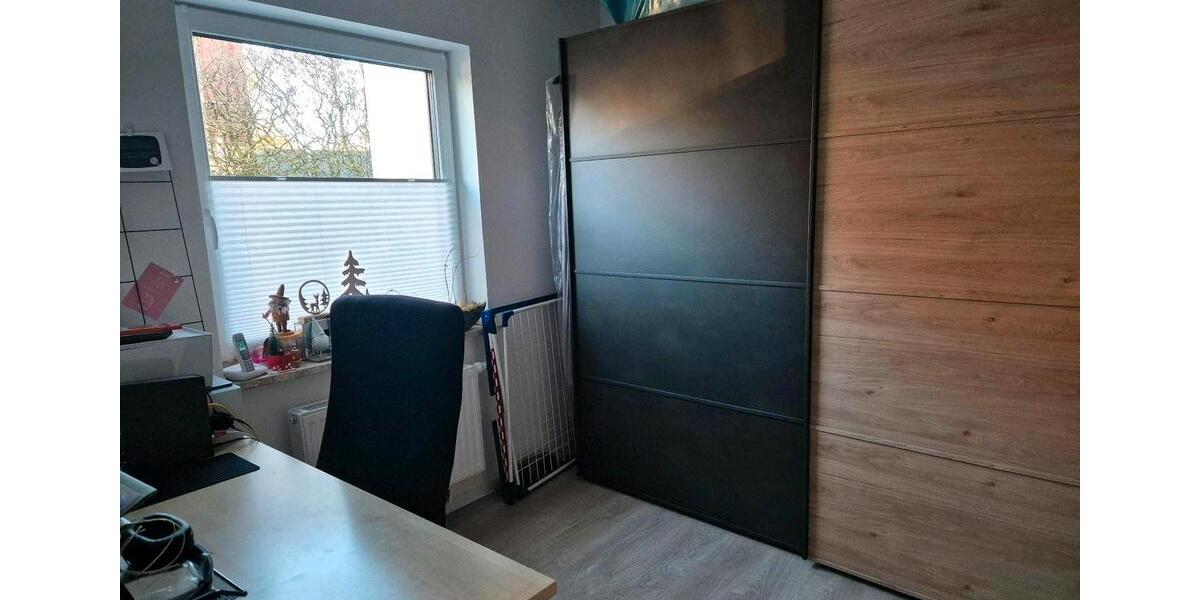 Mehrfamilienhaus, Wohnhaus Lilienthal - 4 Zimmer, 122 m&sup2;, 1.300&euro; | Angebot:26051485