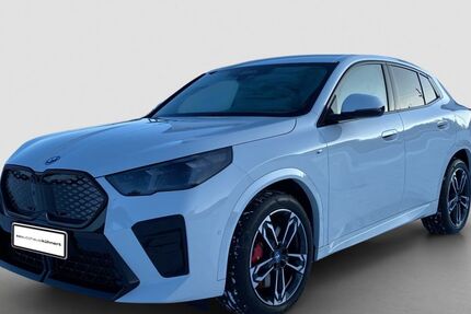 BMW iX2 2.026 km 52.585 &euro; Schleiz 07907