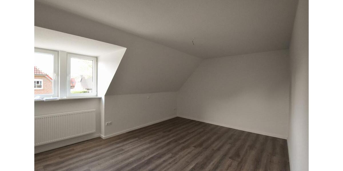 Großzügige Doppelhaushälfte mit Einbauküche und Garage in ruhiger Lage in der Stadt Friesoythe 6 zimmer