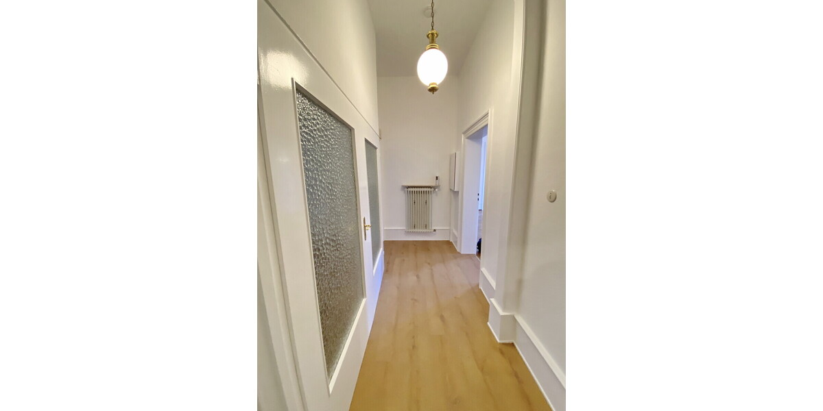 Aufwändig renovierte Altbauwohnung in prachtvollem Jugendstilgebäude - 4- Baden-Baden Baden | Angebot:25479357