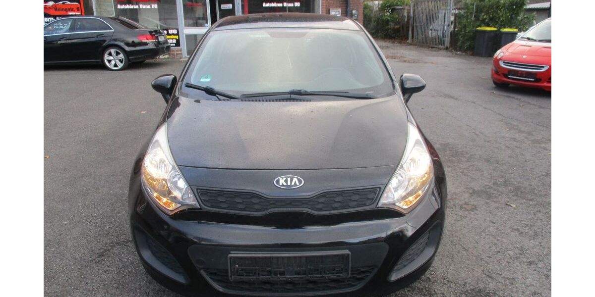 Kia Rio 173.000 km 3.700 &euro; Unna 59425