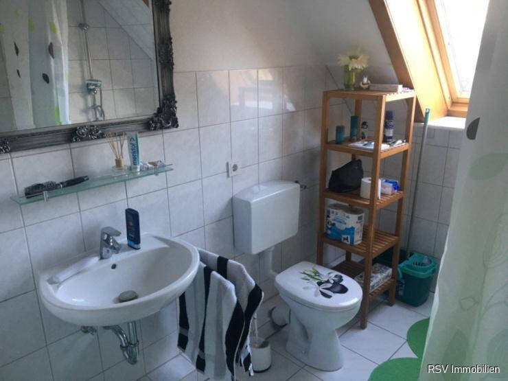 Charmantes Mehrfamilienhaus mit 3 Wohneinheiten - nur 20 Min. nach Hamburg