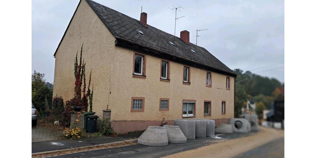 Mehrfamilienhaus, Wohnhaus Schirnding - 9 Zimmer, 200 m&sup2;, 69.000&euro; | Angebot:26234147