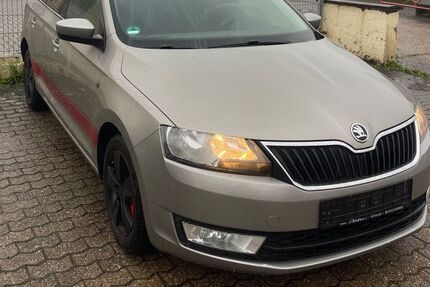 Skoda Rapid 256.000 km 4.800 &euro; Neuss 41469