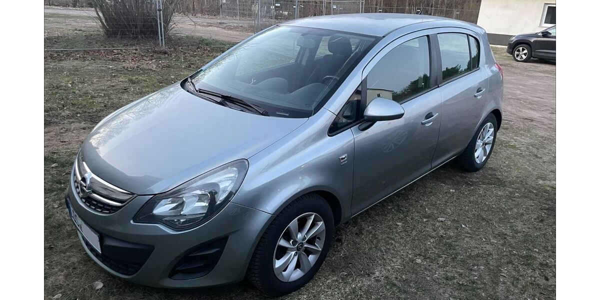 Opel Corsa 111.000 km 7.500 &euro; Heidesee 15754
