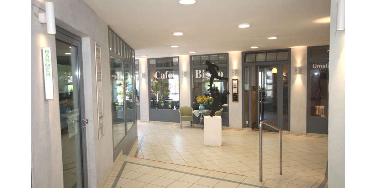 Einzelhandel in Traunstein 1.900 € 163 m² zimmer