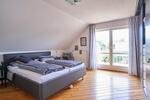 Einfamilienhaus mit Garten, Einbauküche, Garage und Keller zimmer