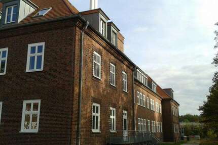 Büro in Stralsund 1.300 € 362.46 m²