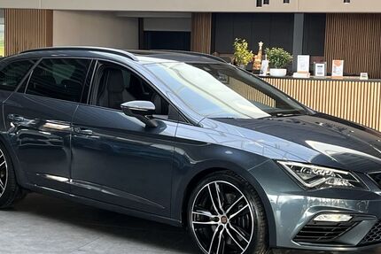 Seat Leon 48.945 km 24.740 &euro; Cadolzburg bei Nürnberg 90556