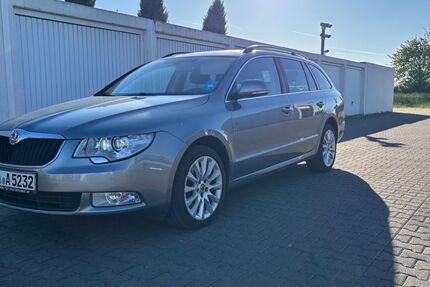 Skoda Superb 172.000 km 9.300 &euro; Kronau 76709
