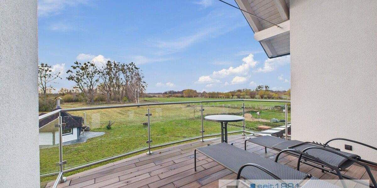 Einfamilienhaus Rechlin - 6 Zimmer, 330 m&sup2;, 1.350.000&euro; | Angebot:25665597