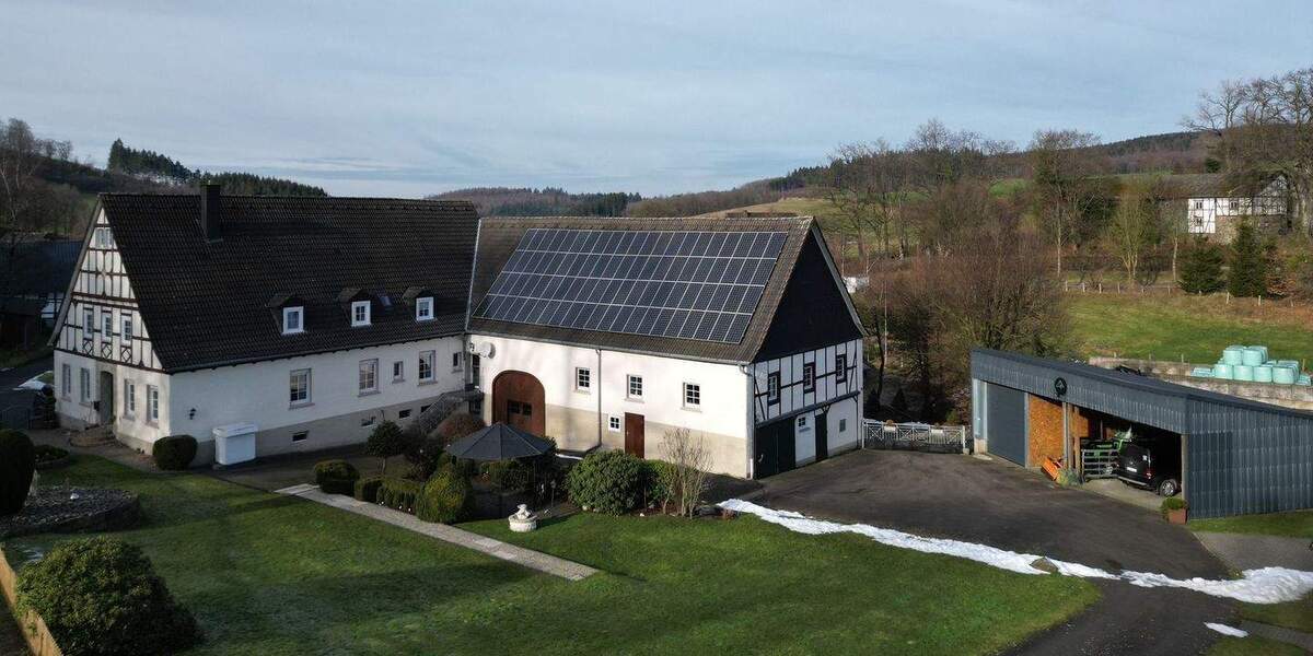 Bauernhaus, Landhaus Olpe Rhonard - 1 Zimmer, 390 m&sup2;, 1.280.000&euro; | Angebot:25666276