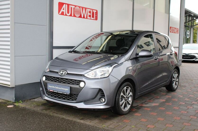 i10