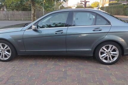 Mercedes-Benz C 200 260.381 km 7.950 € Wöllstadt 61206