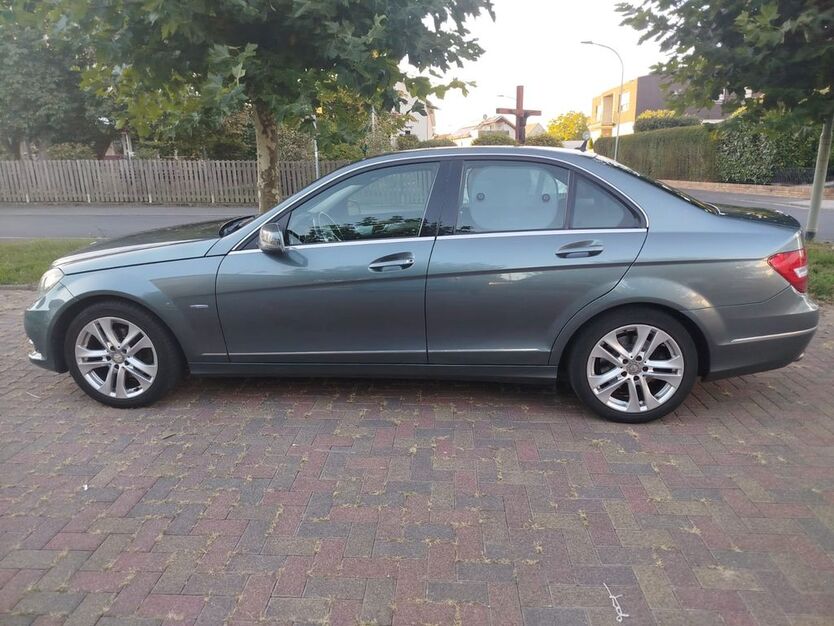 Mercedes-Benz C 200 260.381 km 7.950 € Wöllstadt 61206